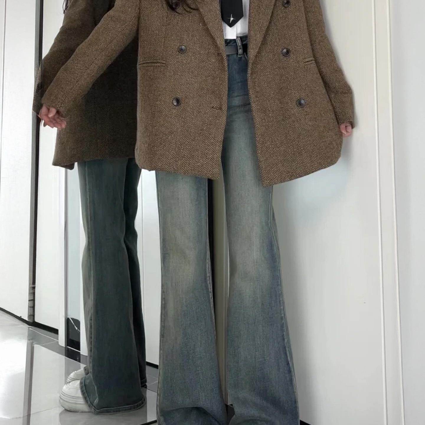 复古蓝加绒加厚微喇牛仔裤女秋冬新款胖妹妹mm显瘦遮胯弹力喇叭裤