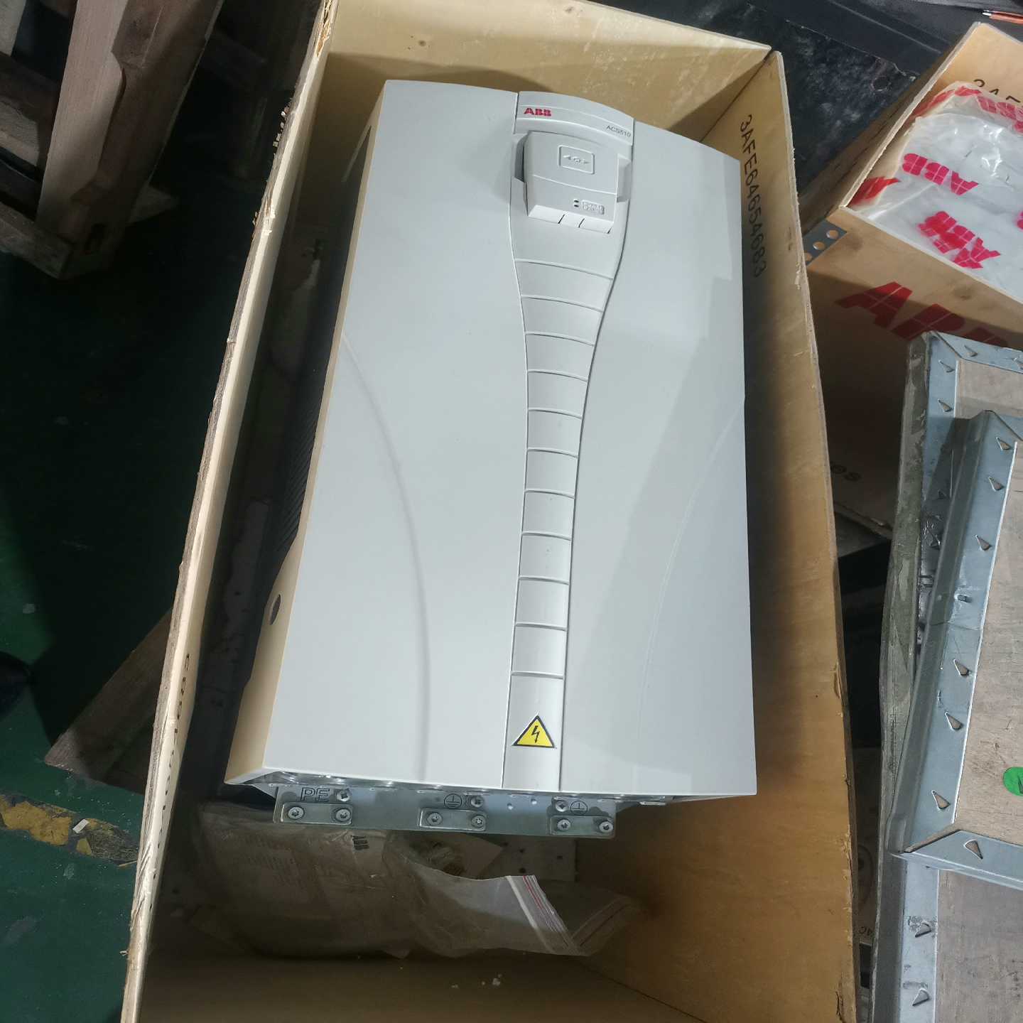 ACS510-01-246A-4 ABB变频器510系列 1（佳毅工控）