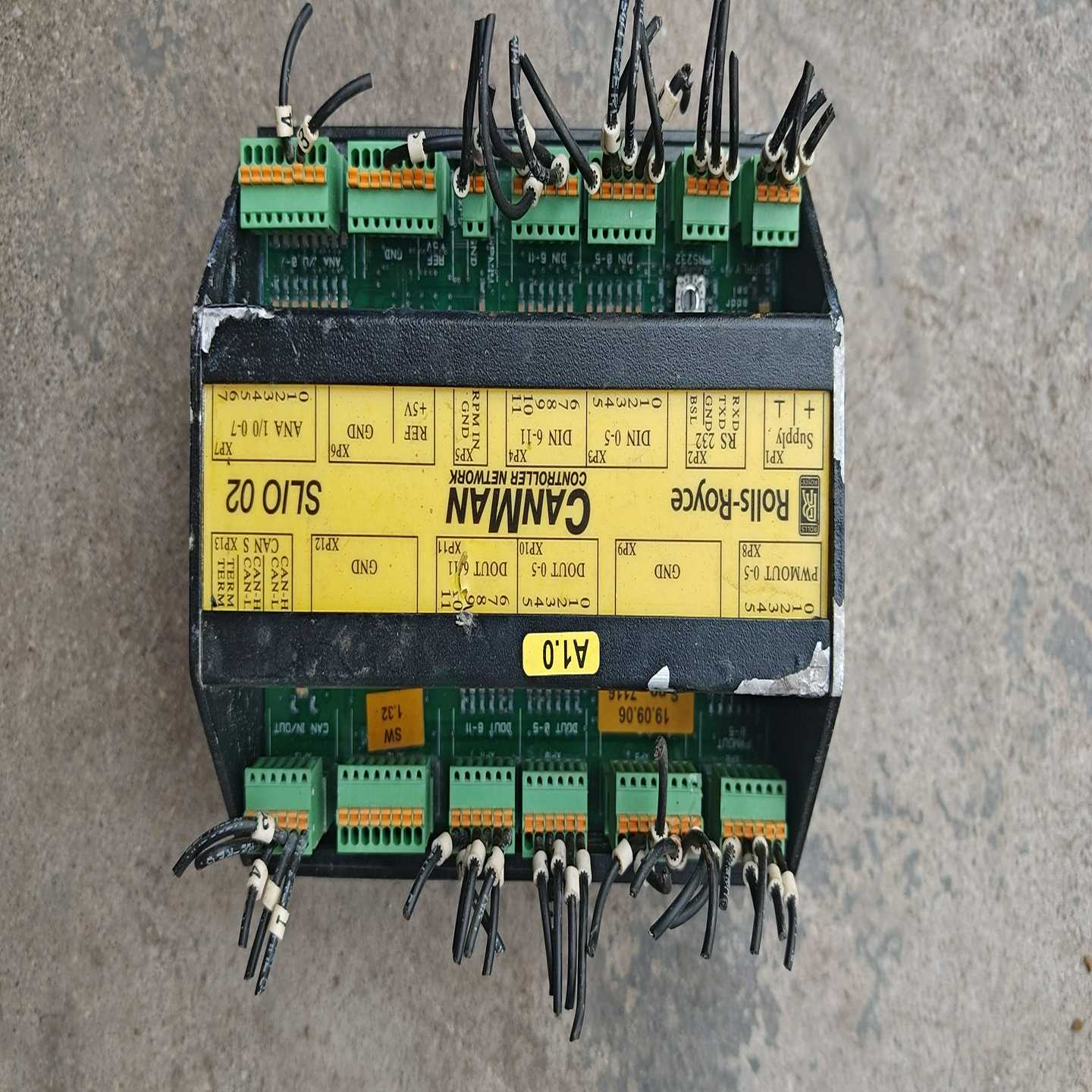 出一台Rolls-RoyceSLIO02CANMAN控--议价商品