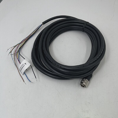 KEYENCE OP87225 CONTROL CABLE 5 NEW IN BOX