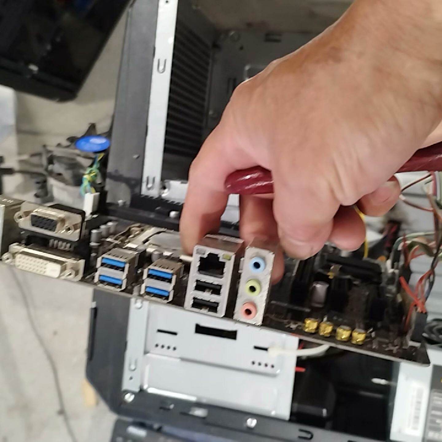 议价技嘉B250MD2V主板送G4560支持1151脚议价