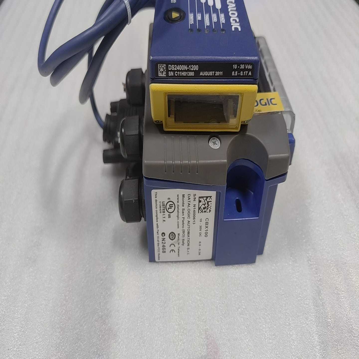 询价~安川7系伺服DD马达 SGM7D-08G7C42 未使用