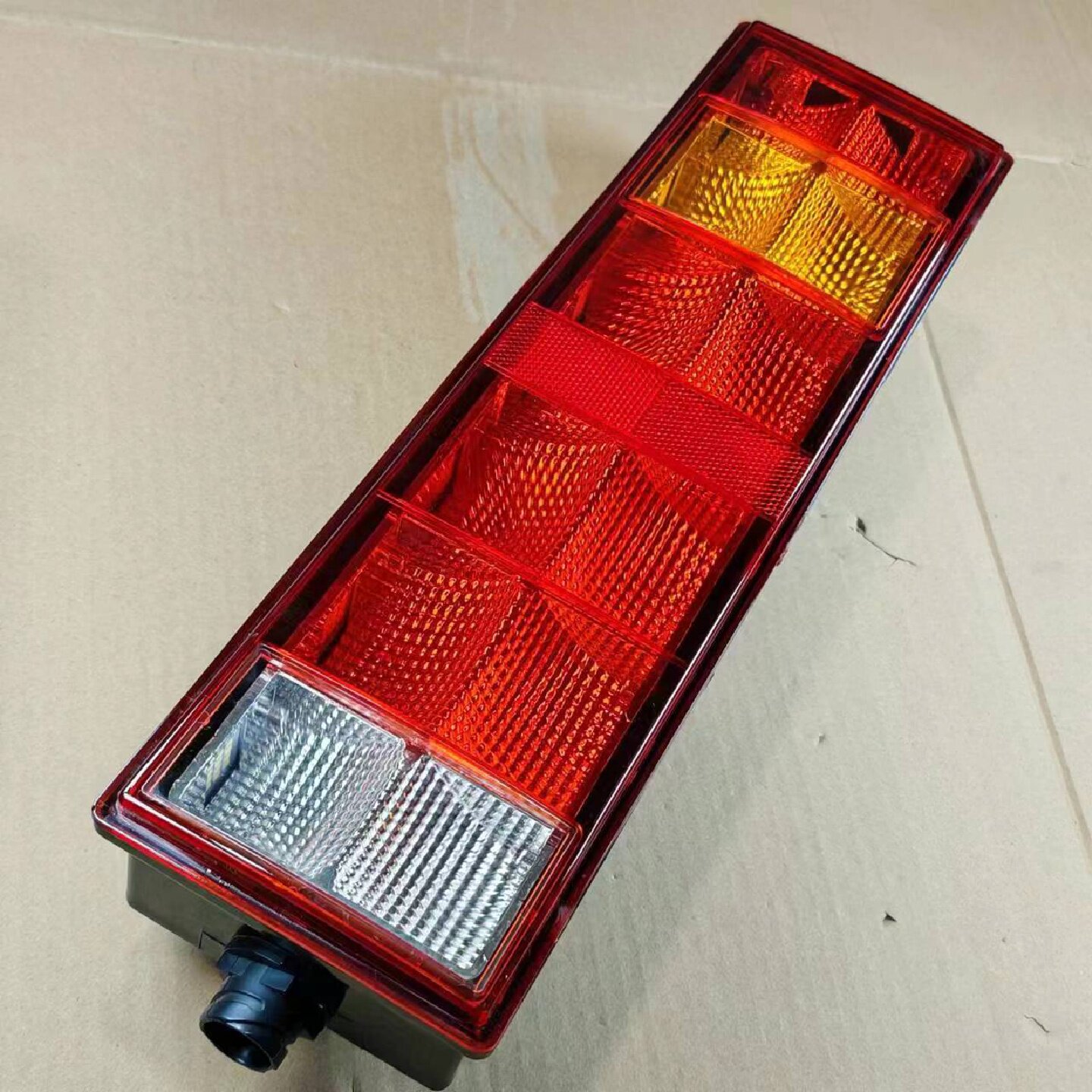 高亮LED德龙新M3000后尾灯电子双芯片原车总成防水倒车陕汽矩阵式