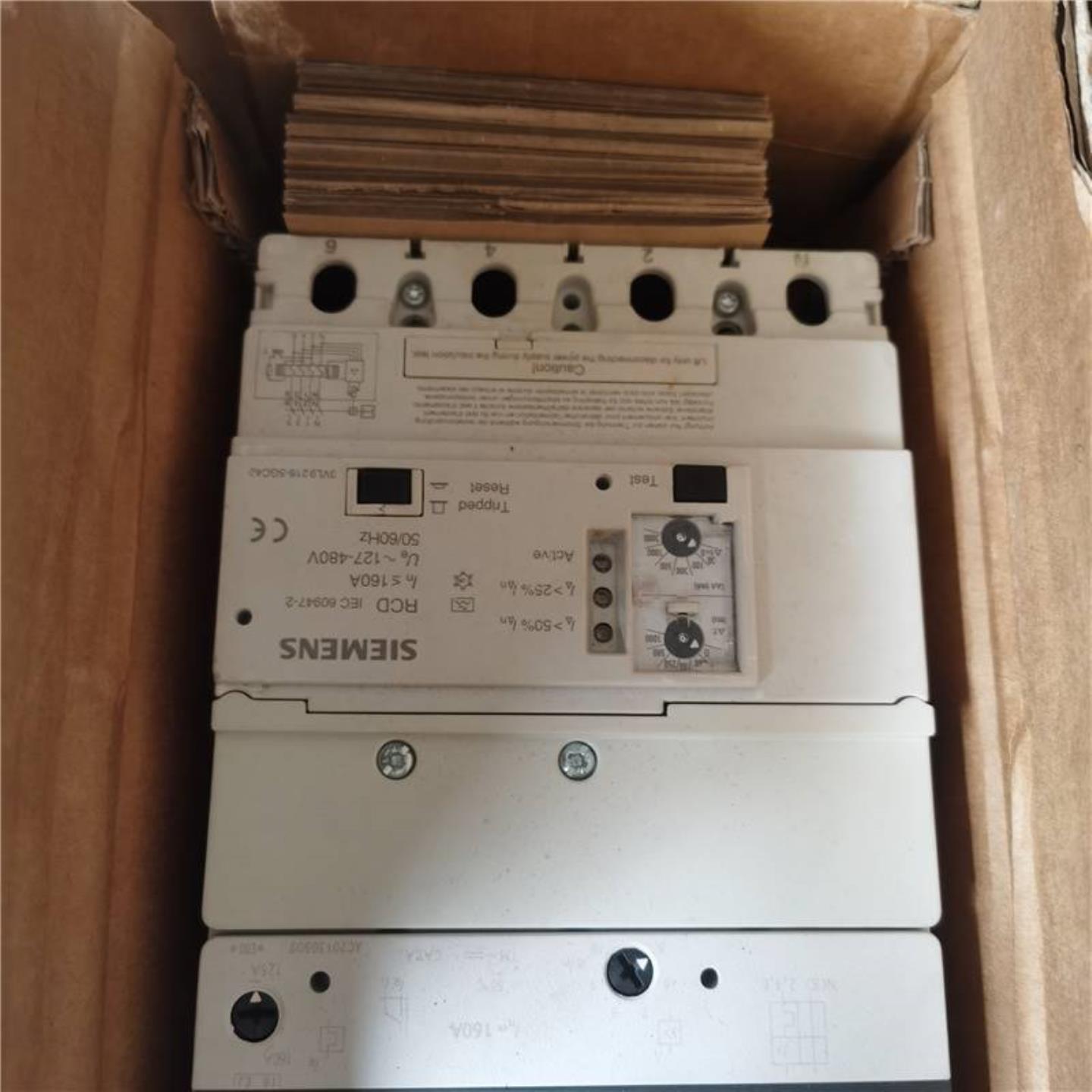 配件原装西门子断路器3VL9216-5GC40 4P 160A 议价议价