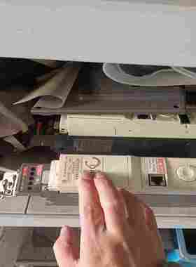 询价拍~9成新 变频器ATV32 1.1Kw/380V 0