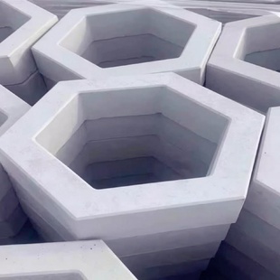 实心六棱砖河道固土护坡六角块成品六棱块混凝土铺路砖水泥护坡砖