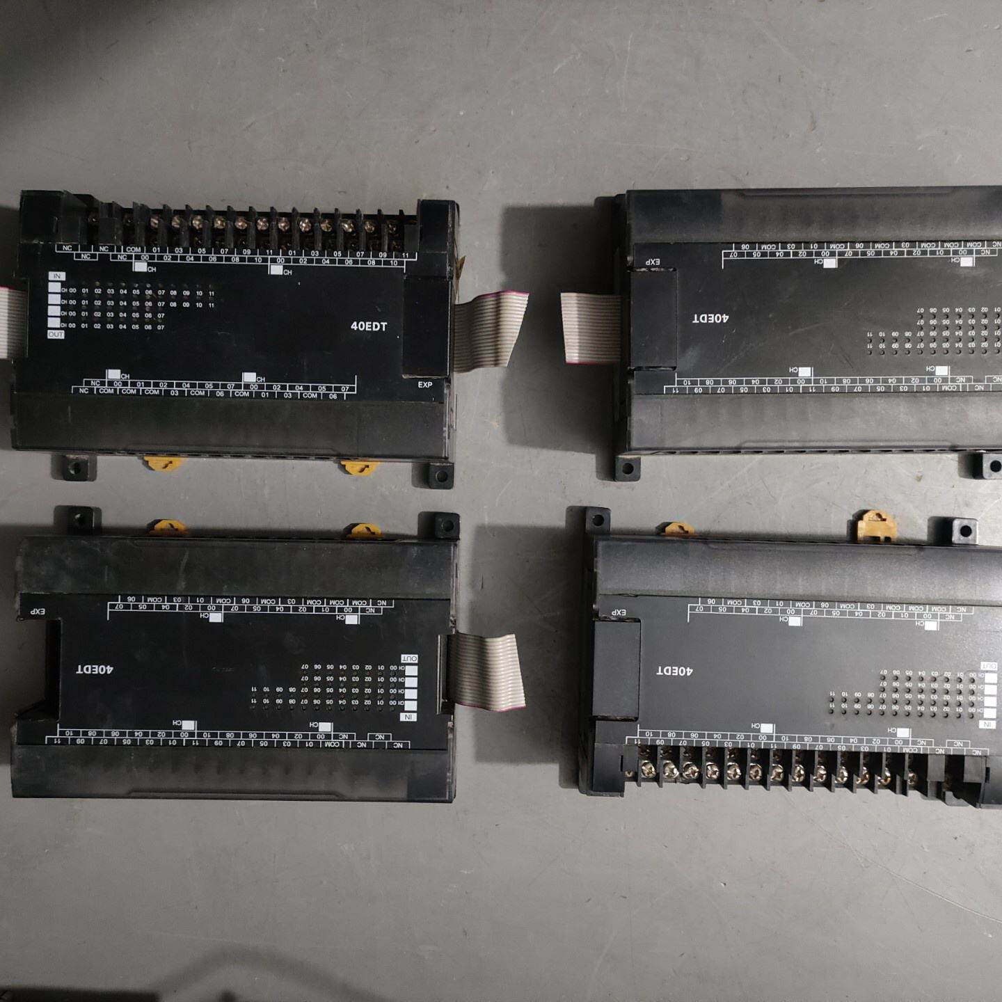 欧姆龙plc模块CP1W40EDT排线剪了4个一起打，议价商品