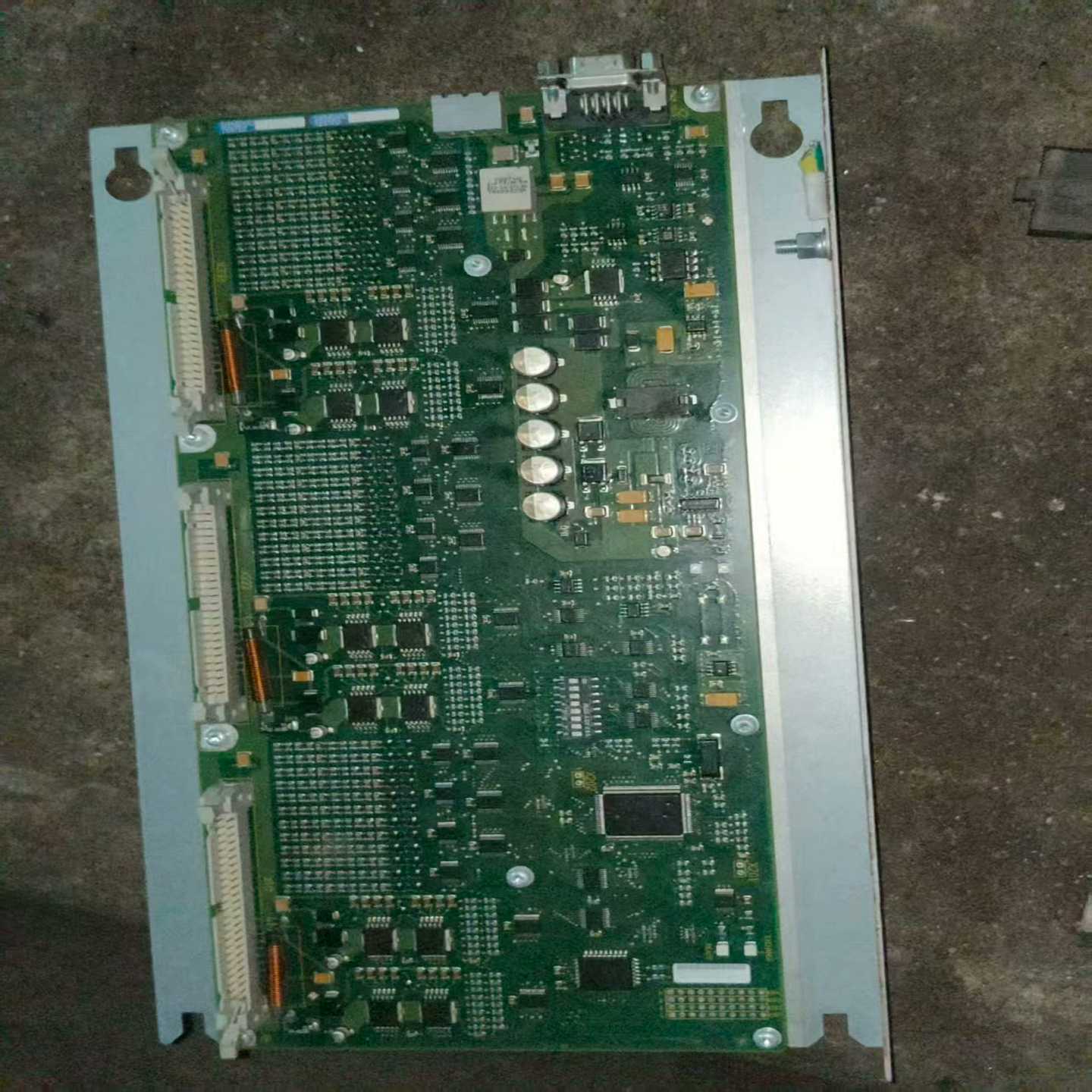 西门子IO板，型号6FC5611-0CA01-0AA1，PP--议价商品