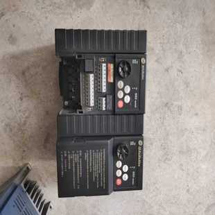 043 士林变频器SS2 3.7K3.7kw实物图没盖子 星慕电子