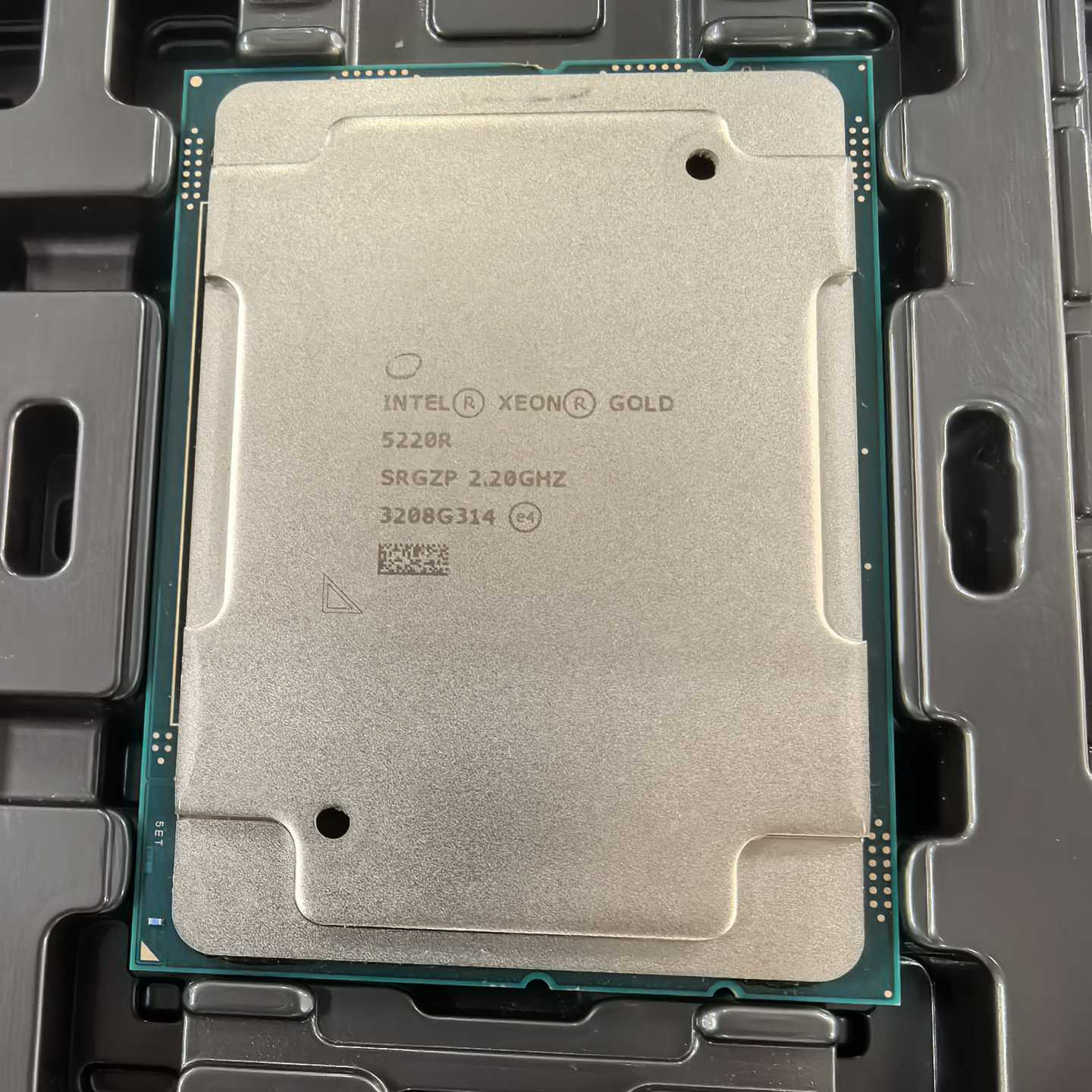 5220R2.20GHz24核心/48线程150W-议价