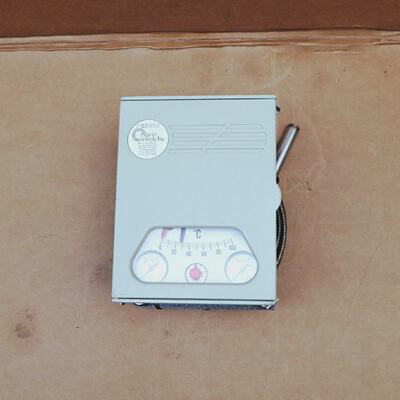 MAR IN CONTROLS 83R11W27 TEMPERATURE INDICATING CONTROLLER 1