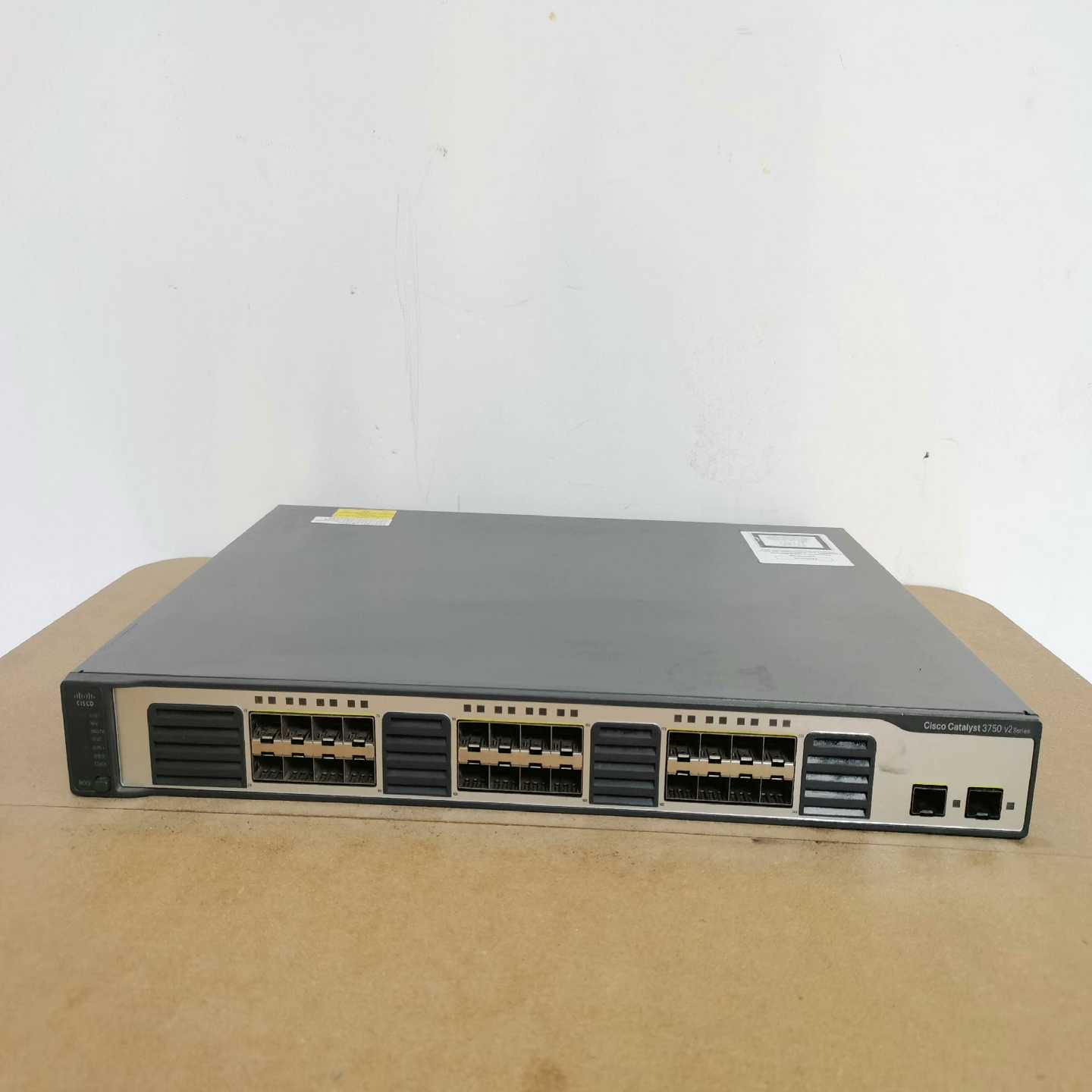 思科cisco百兆光纤交换机WS-C3750V2-24-议价