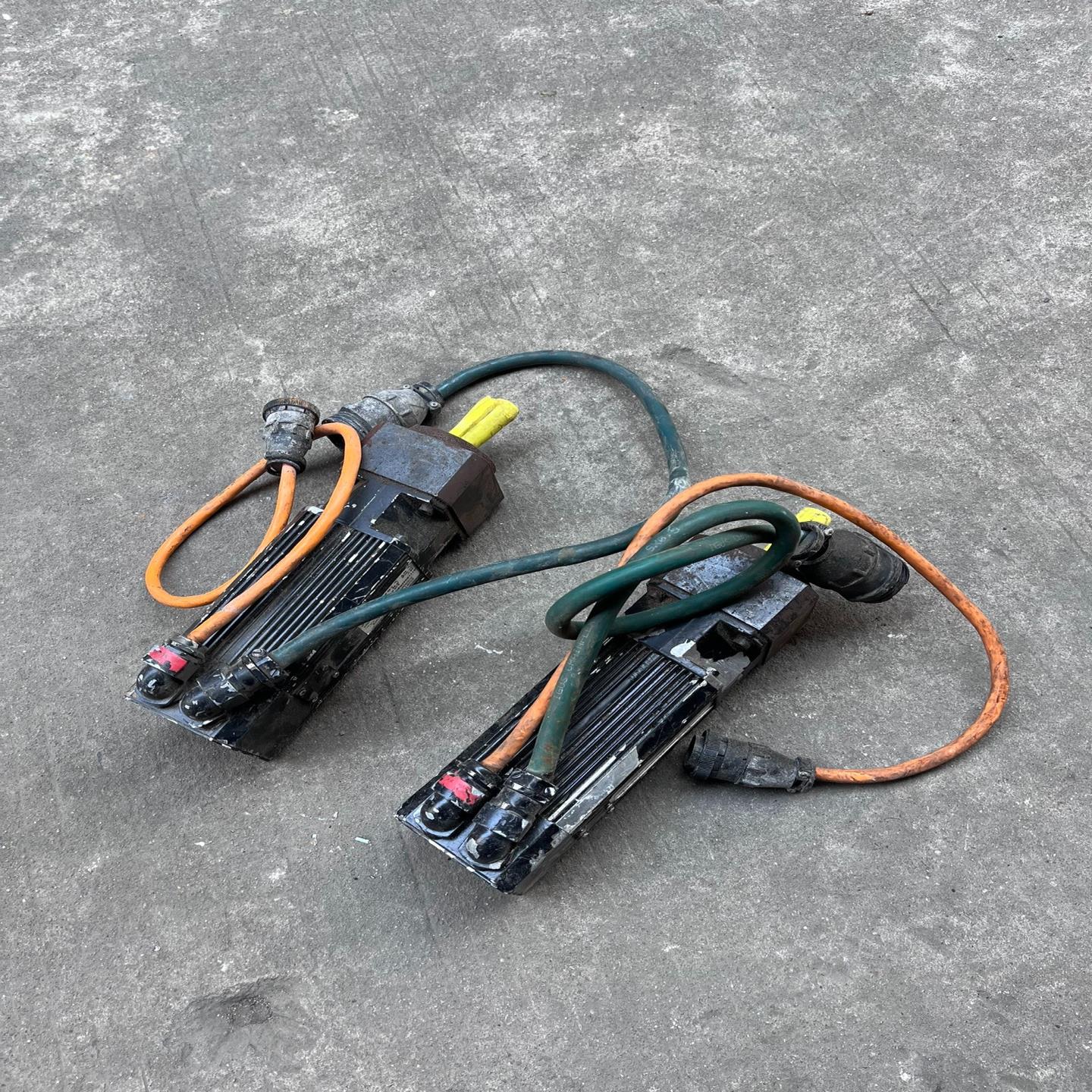 询价德国CUSTOMSERVOMOTORS伺服电机S111B