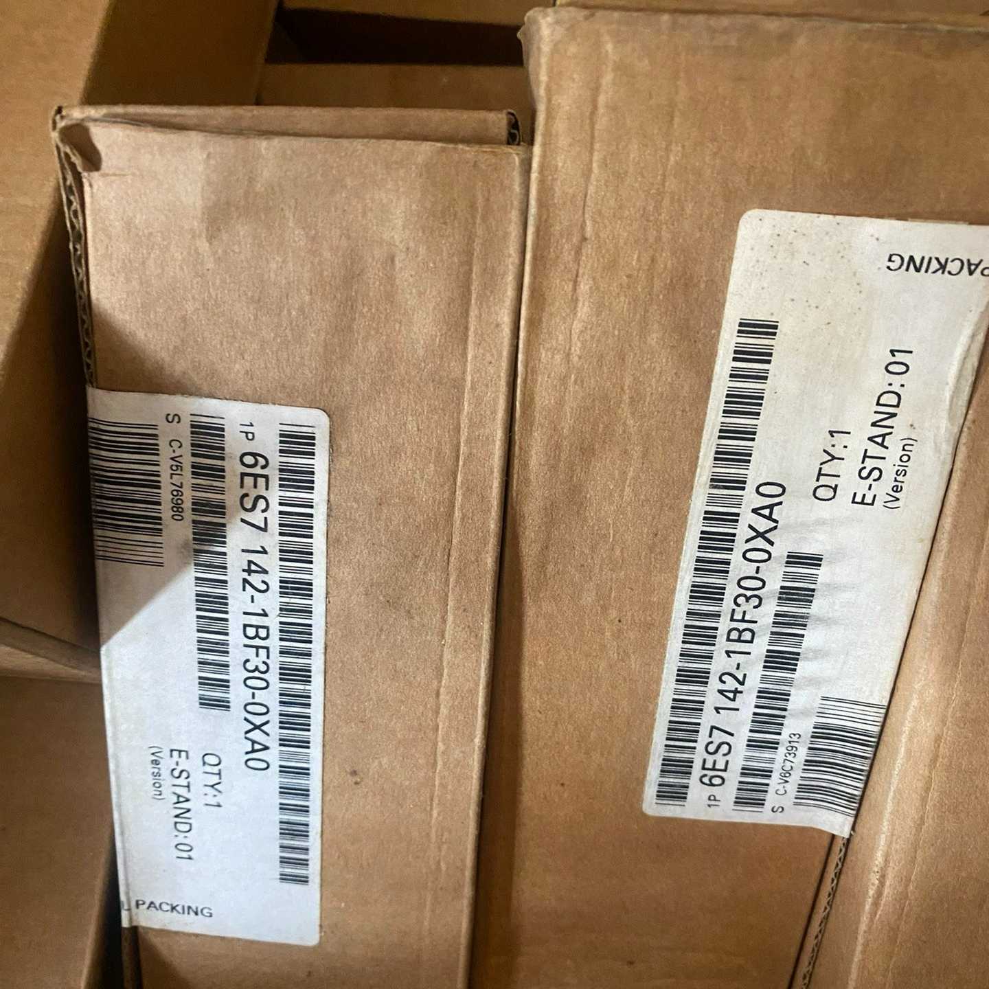 询价全新模块未开封67142-1bf0-0xa