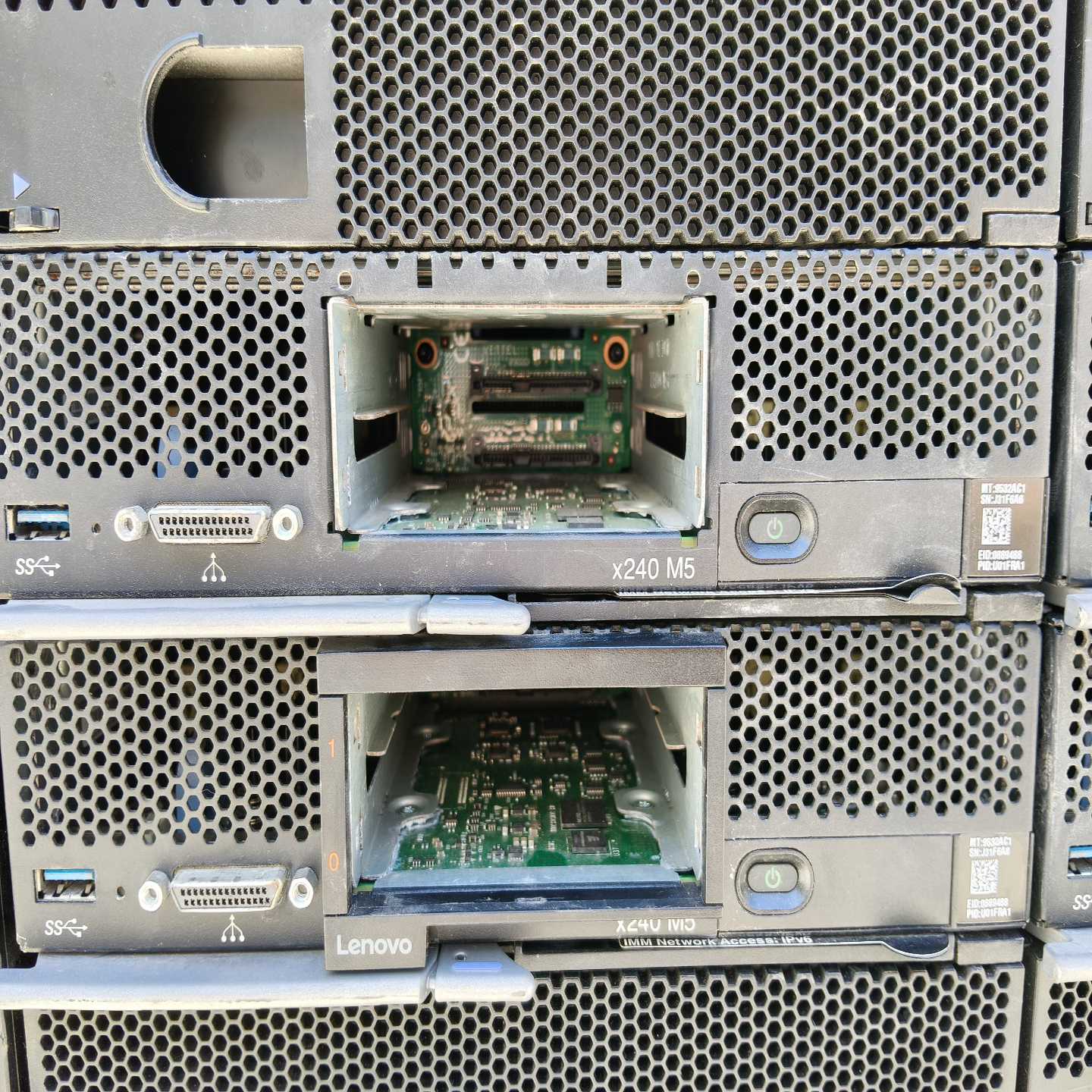 （议价）刀片服务器X240M5模块双路X99主板，功能完好