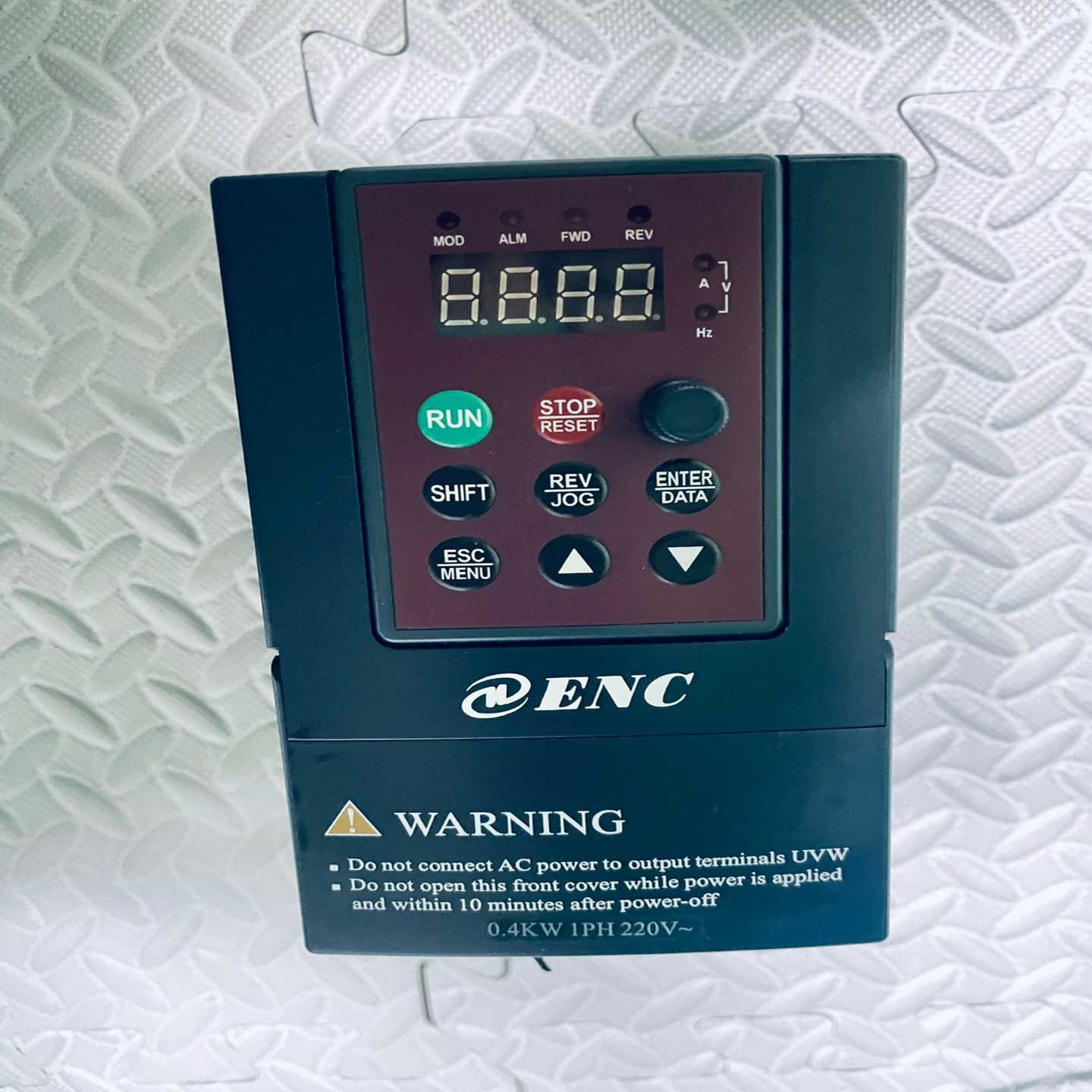 ENC易能变频器EDS800-2S0004N单相控制器4询价