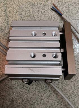 配件smc气缸MGPL1220Z带感应器DM9N优惠议价