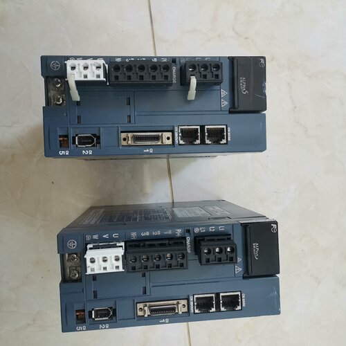 寻富士伺服驱动器RYH751F5VV2750W拆机货功