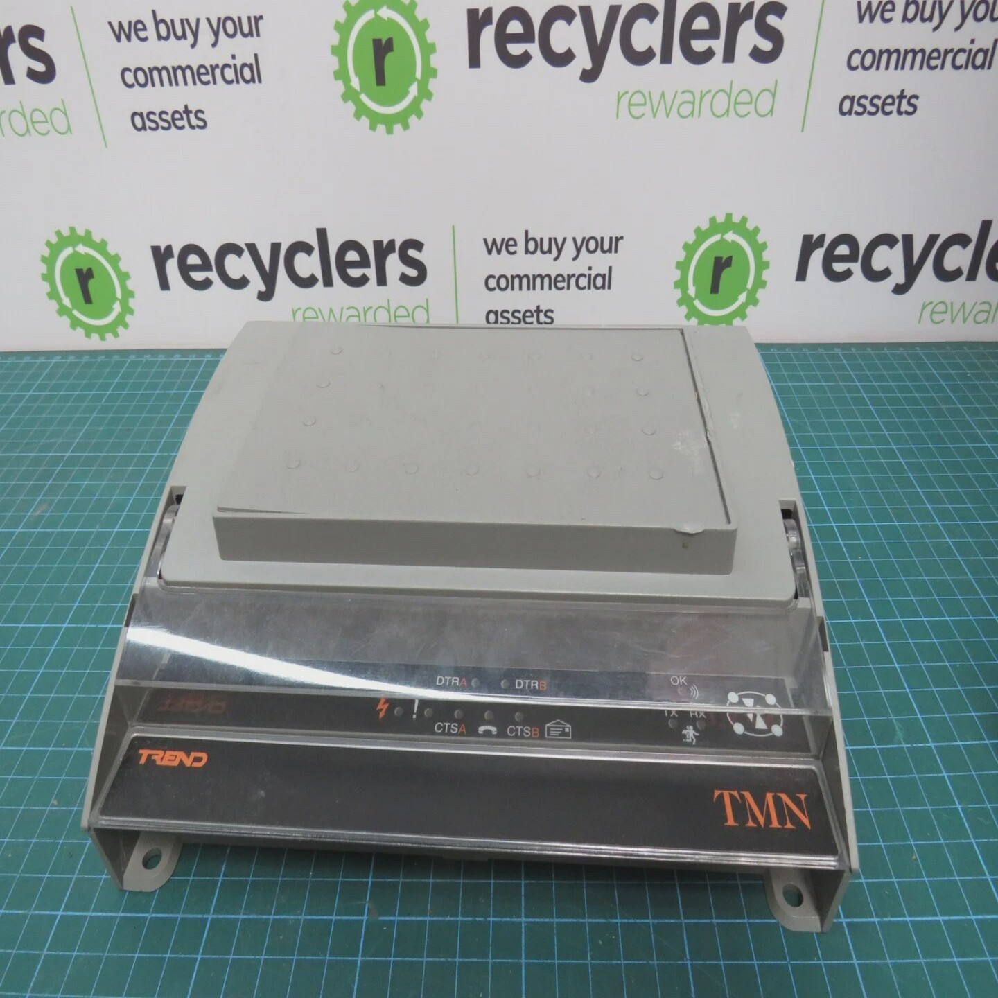 TrendNBOX-40HOU8NBOX/TMNH/UK/230VAC