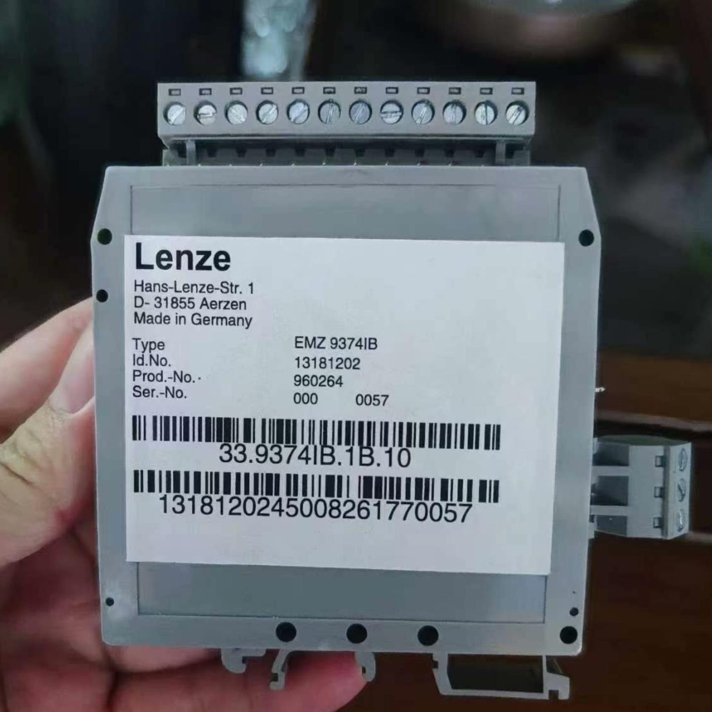 隆兴Lenze Emz9374Ib门富士塑形机加减速度模块Cbm-Dio8 Emz9*