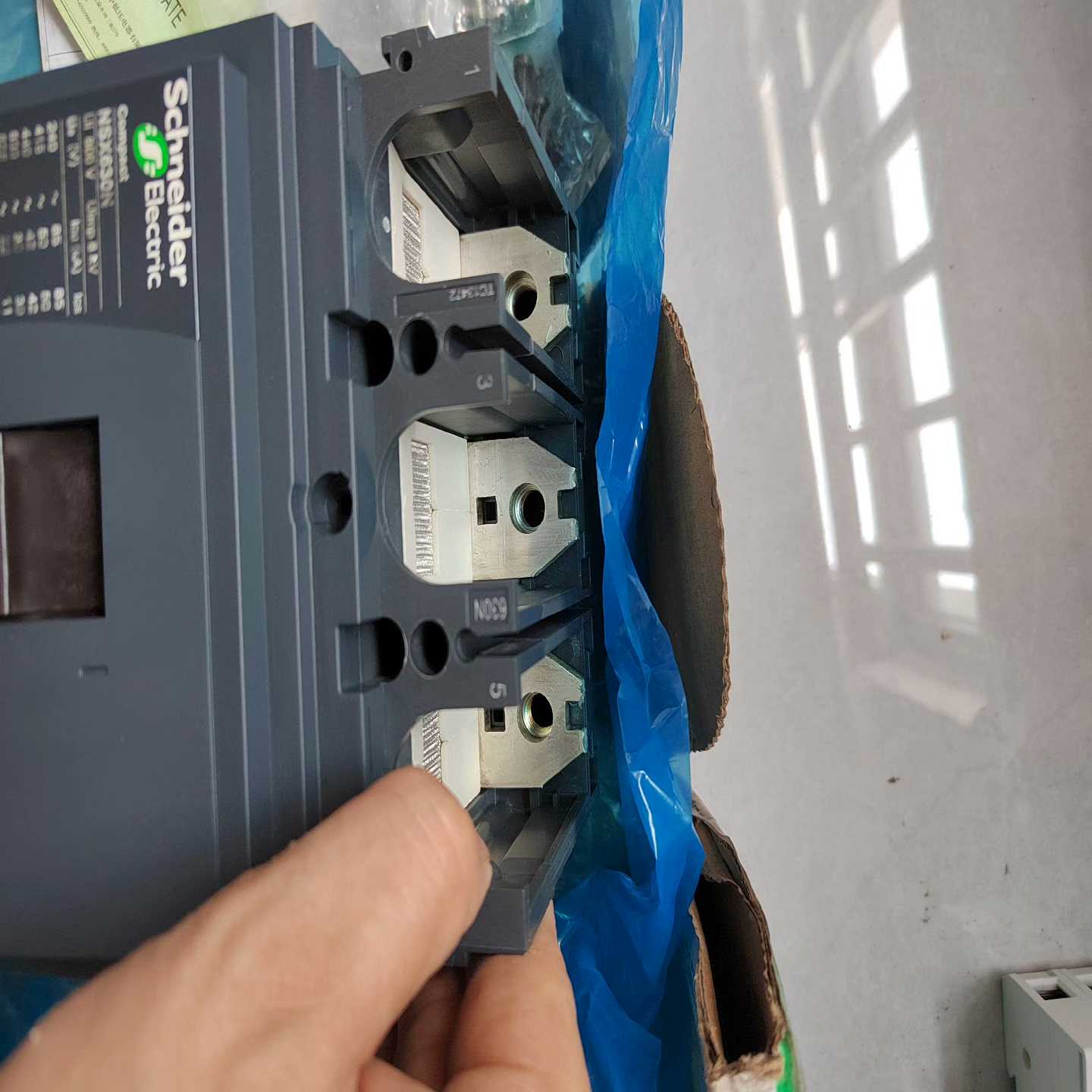 全新GV2-PM14C施耐德电动机断路器 +GVAN11辅助~议价
