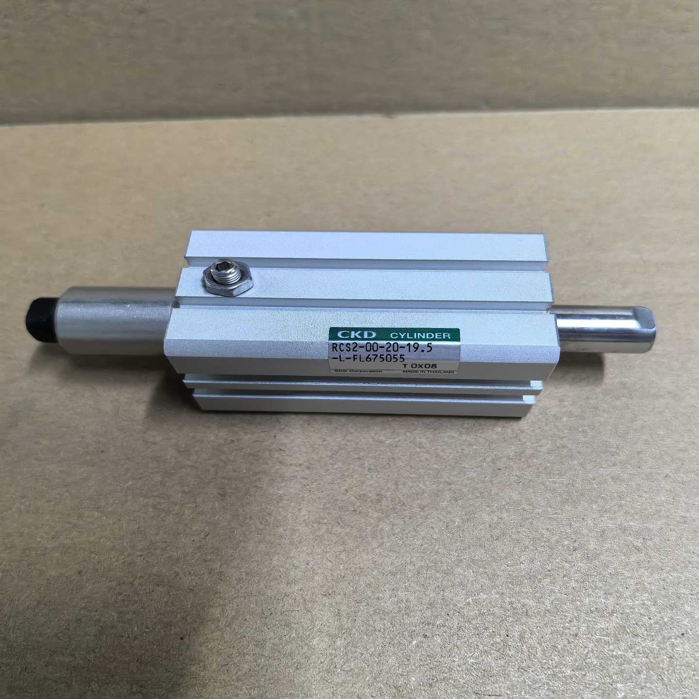 基恩士FT-55CA红外测温感测器，。只有一个1~询价