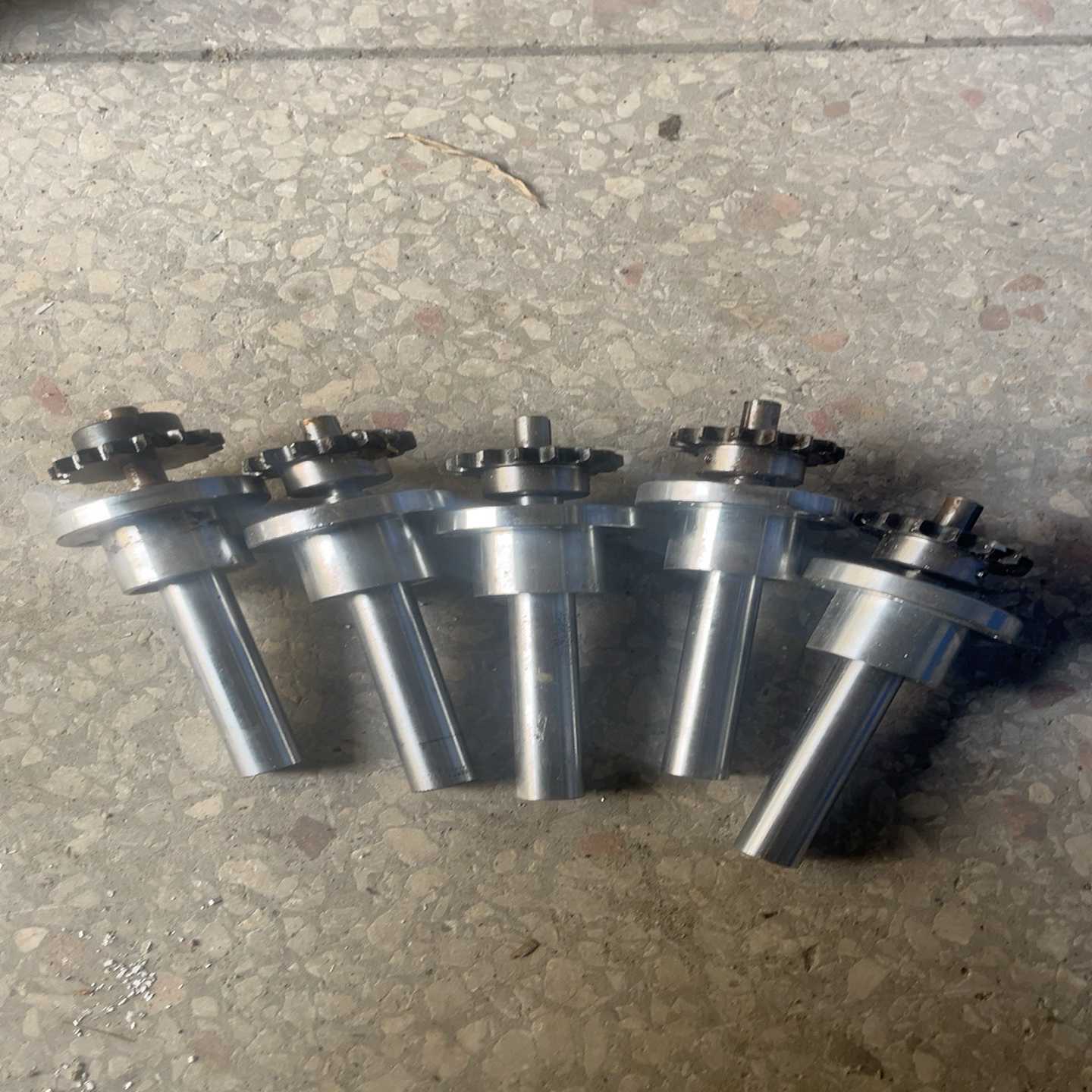 议价轴承座20内孔,有5个x现货/维修