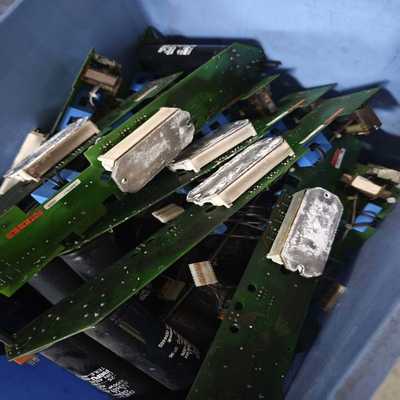 IGBT模块型号BSM25GD120D。带PCB板询价