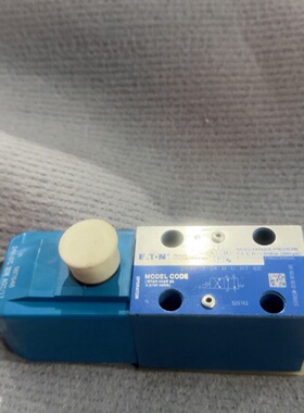 仓库现货一台伊顿电磁阀DG4V32AMUH760-议价