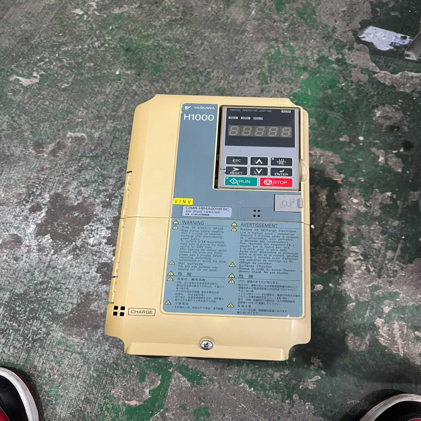 安川变频器H1000CIMR-HB4A0018FBC询价