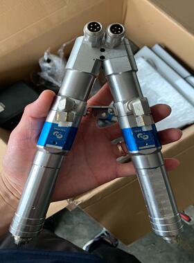 世宗点胶阀SV5000，双阀系列，双螺杆阀AB阀有几个，询价