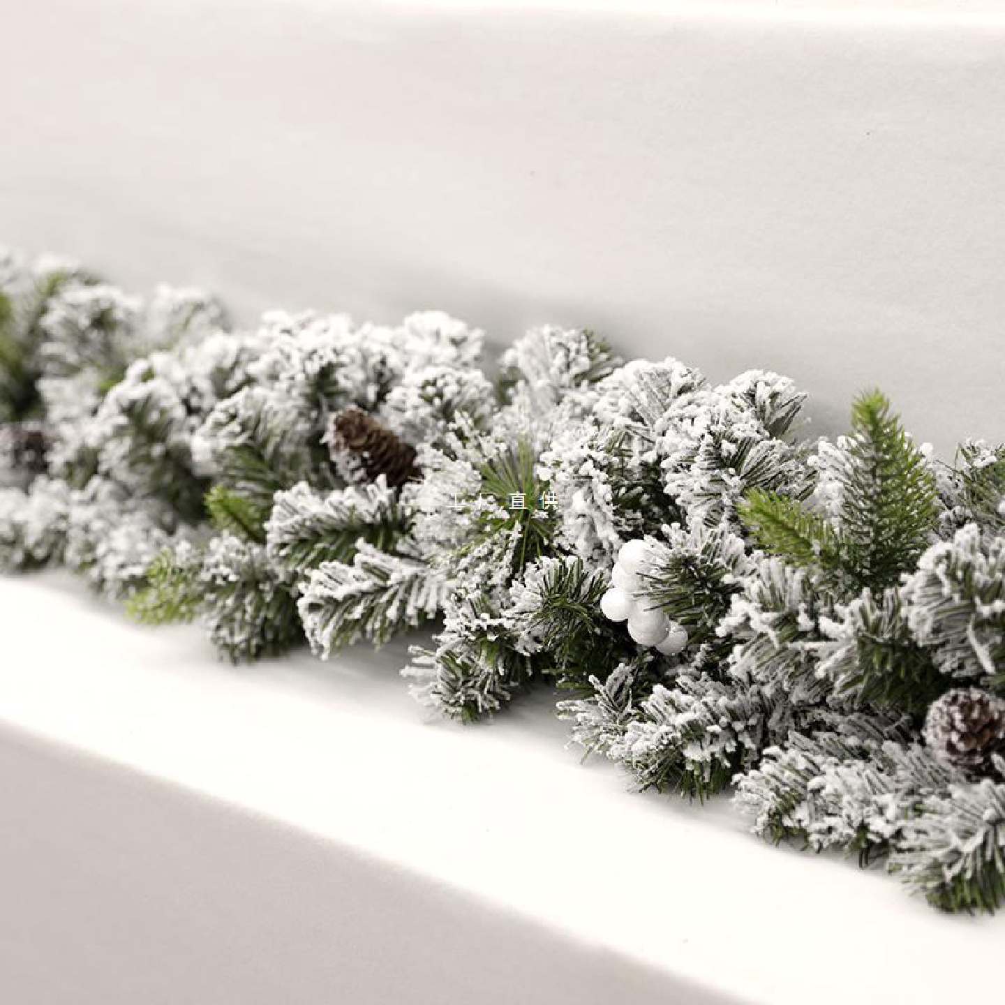 圣诞节雪花藤条圣诞树上装饰品墙面门框挂件商场橱窗大型场景道具