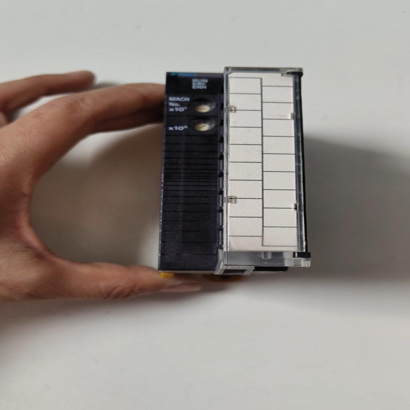 CJ1W-PTS51，无破损无泛黄，功能包询价