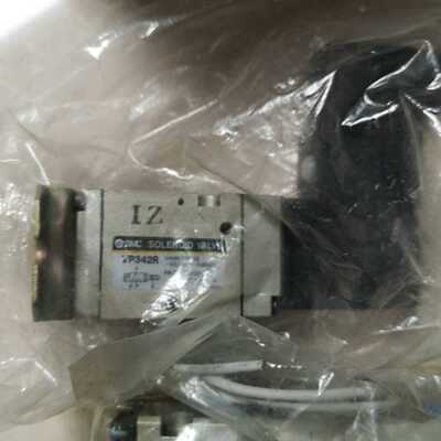 VP324R（1个）V4214 （1个）V4124 110V【侨报商行】