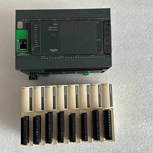 施耐德PLC模块TM241CE40TTM2DDI8DT--议价商品