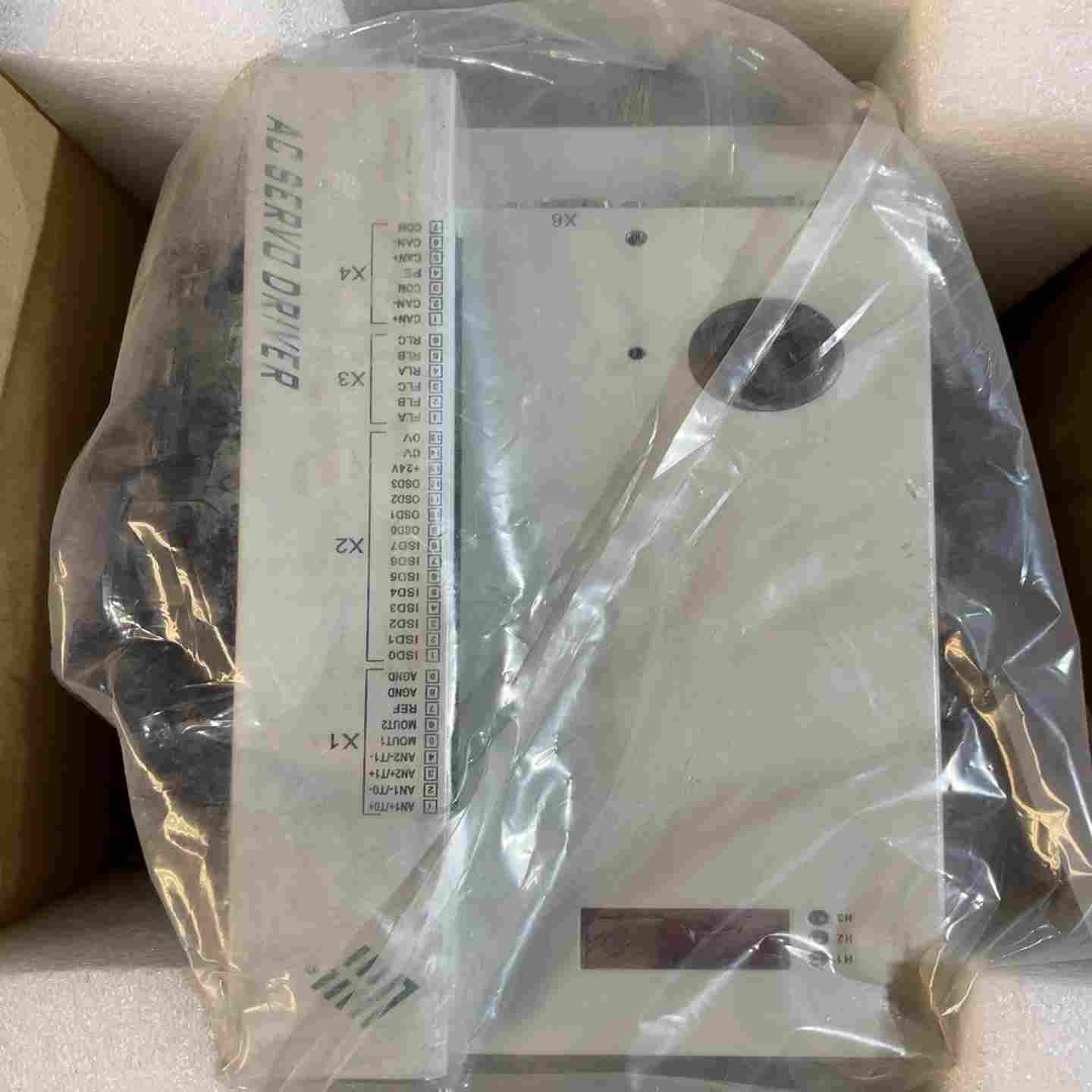 桂林星辰风电交流伺服驱动器FAS45EA400XT1【卡奥电子】