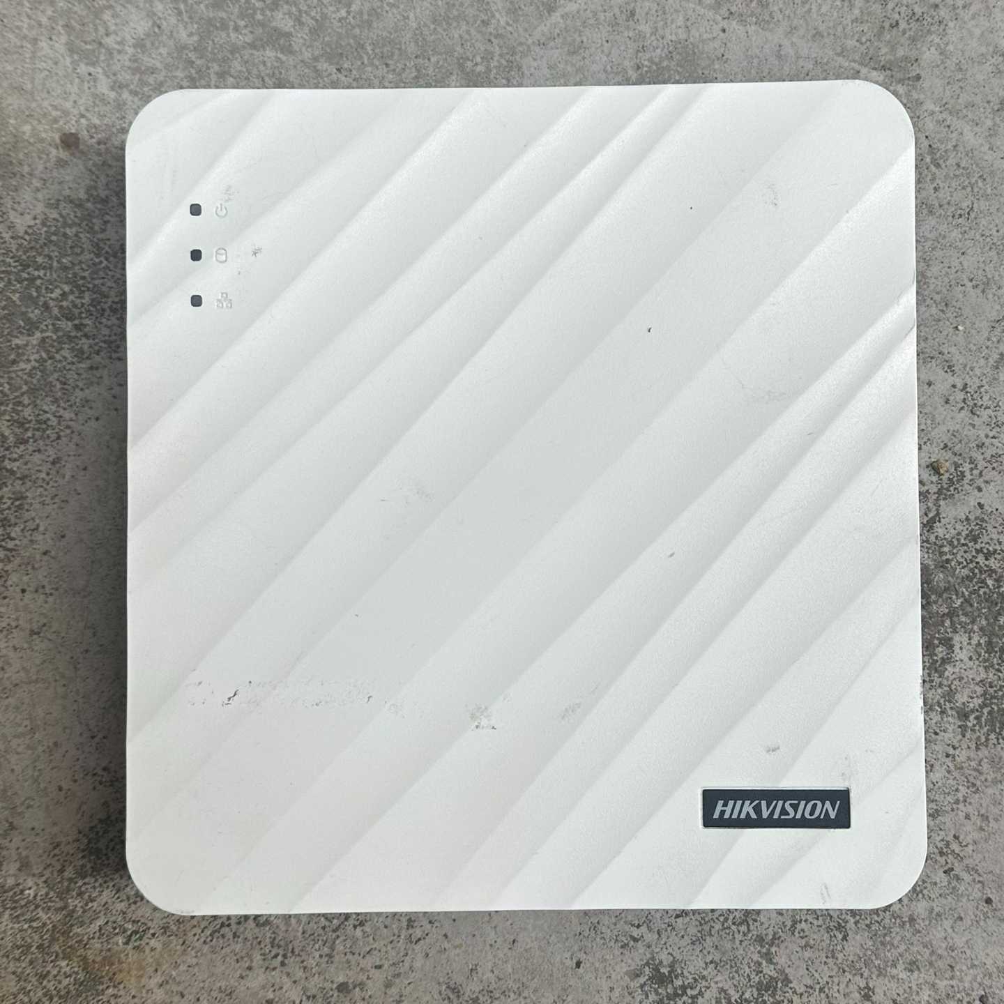 海康威视DS-7108N-F1(C)8路硬盘录像机支持-议价