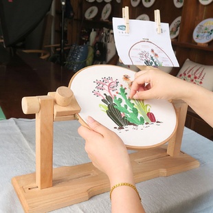 绣架十字绣刺绣绣架通用床上刺绣绣框 家用可调节多功能榉木台式