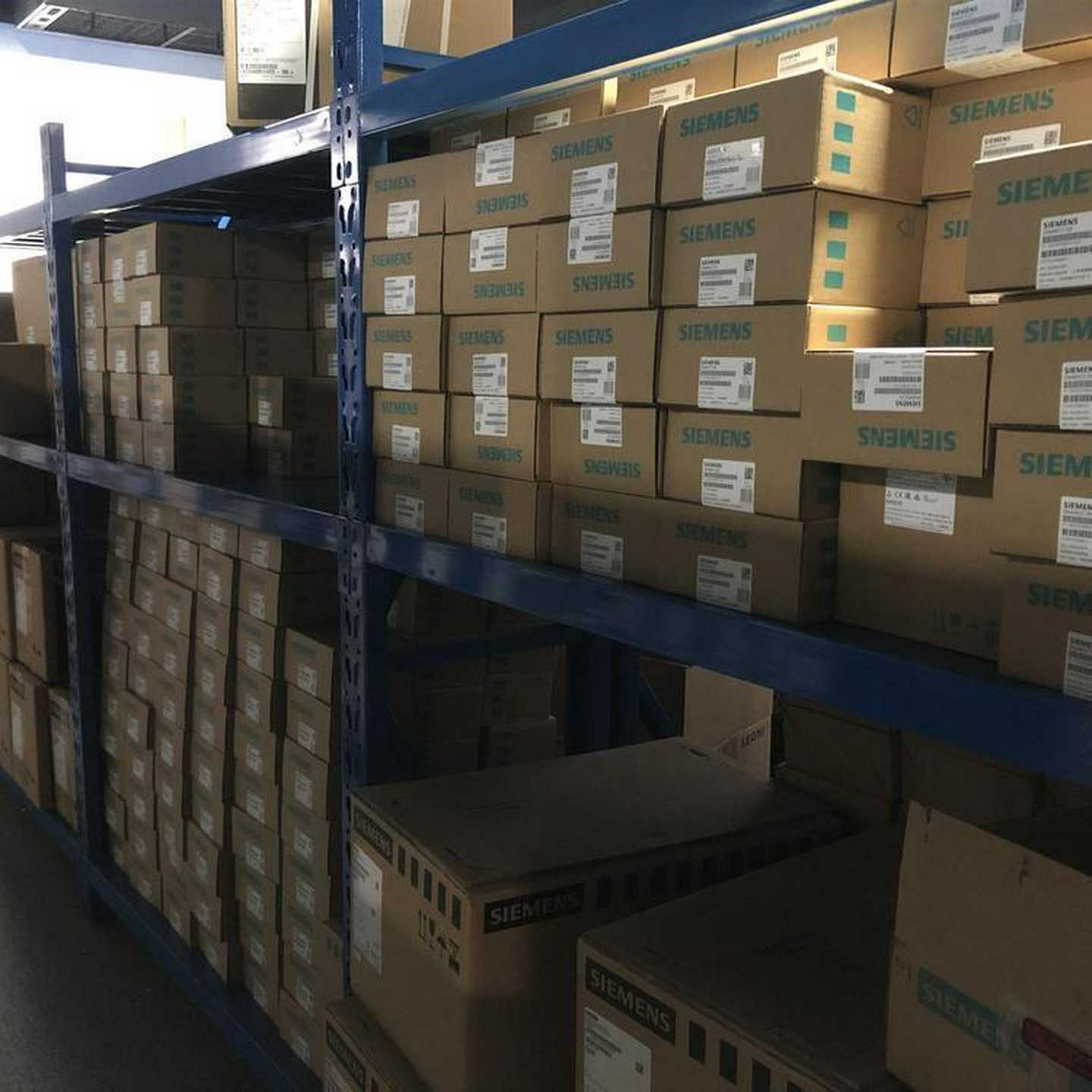 plc西门u子6ES73317KF020AB0质保一年专票可开现