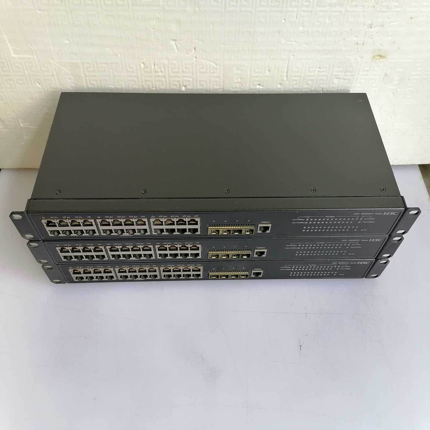 询价二手H3CS5500V2-24P-SI24口千兆2