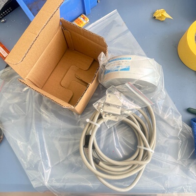 日立电梯多摩川编码器TS5236N209旋转FACODER