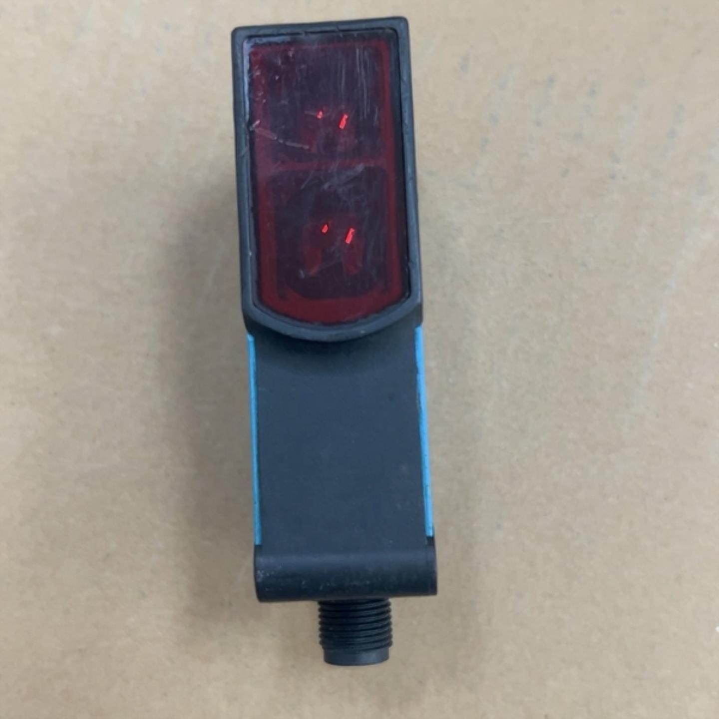 售前询价维修WTB27-3P2411   剩余两个