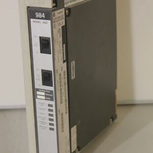 Modicon PCE984385 Programmable Controller