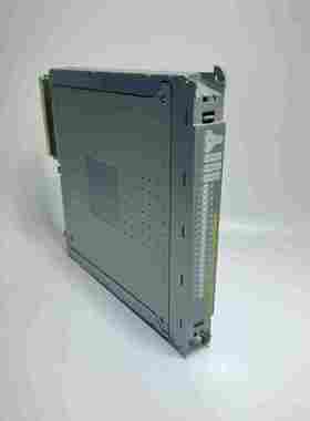 AB罗克韦尔T8461实物图，成色一般，外壳不全，无腐蚀，无一