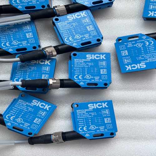 询价~SICK施克   WTF12-3N2431 ，实物图