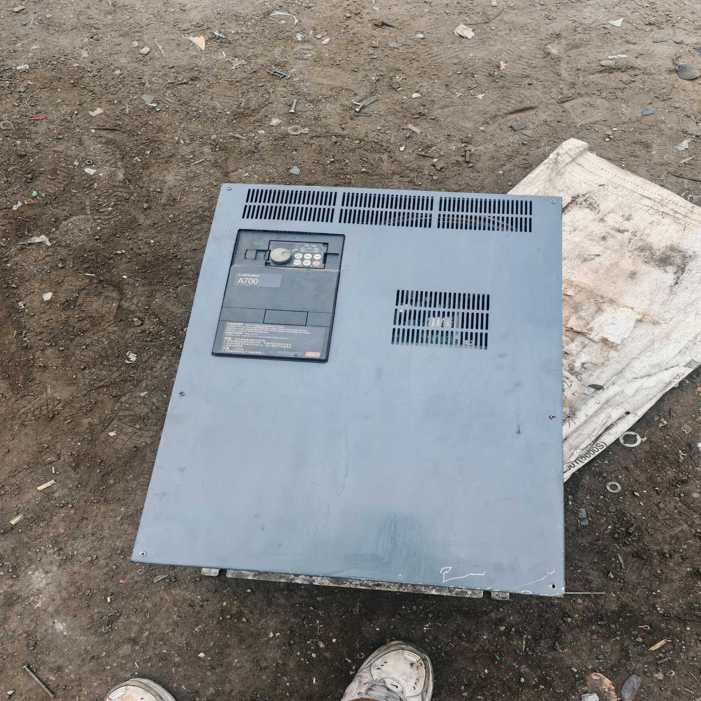 三菱F700系列变频器FR-F740-S160K，160KW--议价商品