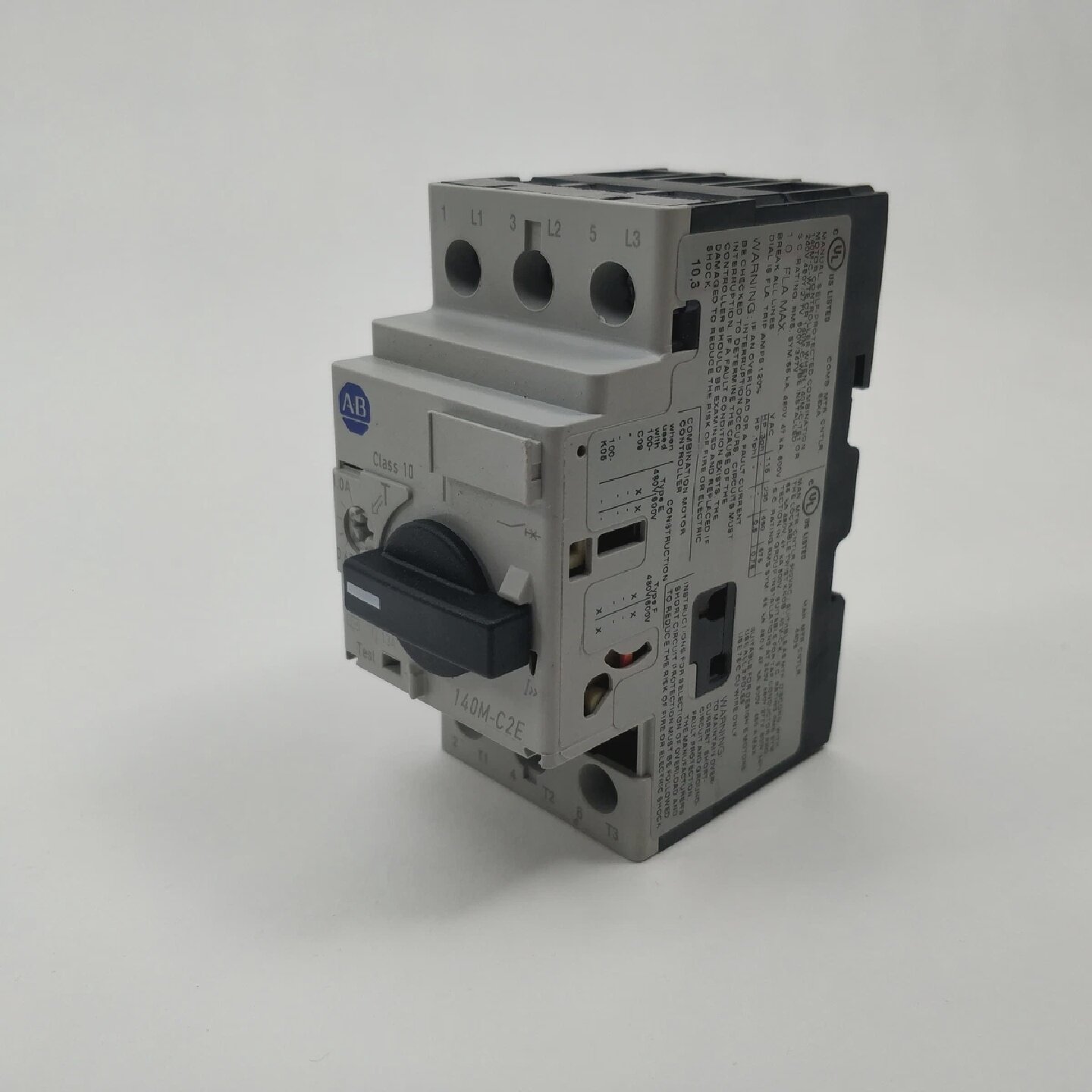 寻XAb140MC2EB10电机保护断路器0.631ASerC