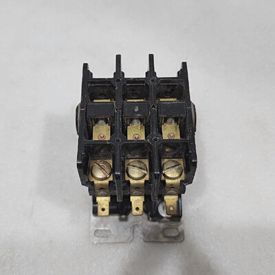 GOULD WESTMINSTER 2200 EB230AA SCHTZ 30A SPULENSPANNUNG 1101