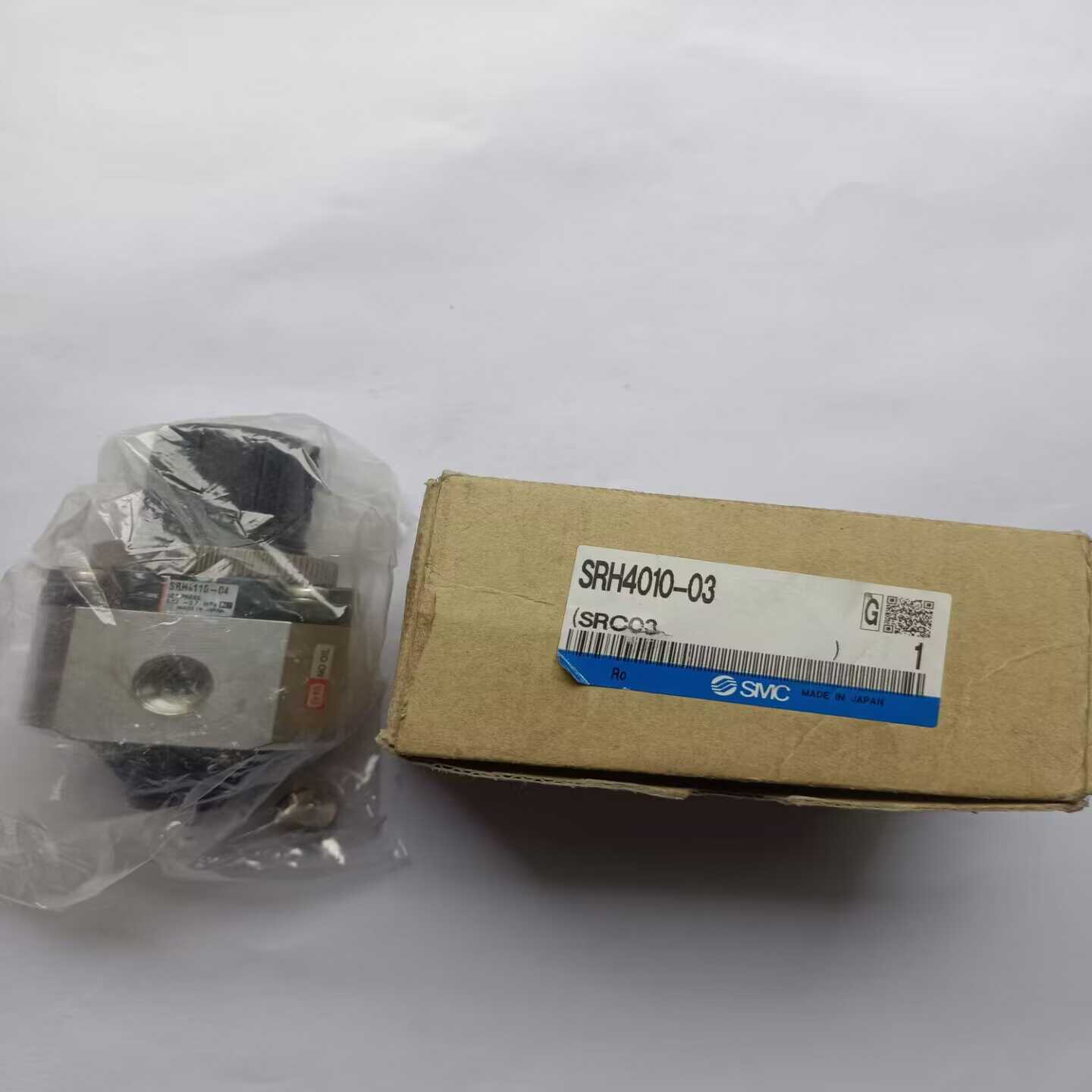 询价~洁净型减压阀 SRH4011-04 SRH4010-0