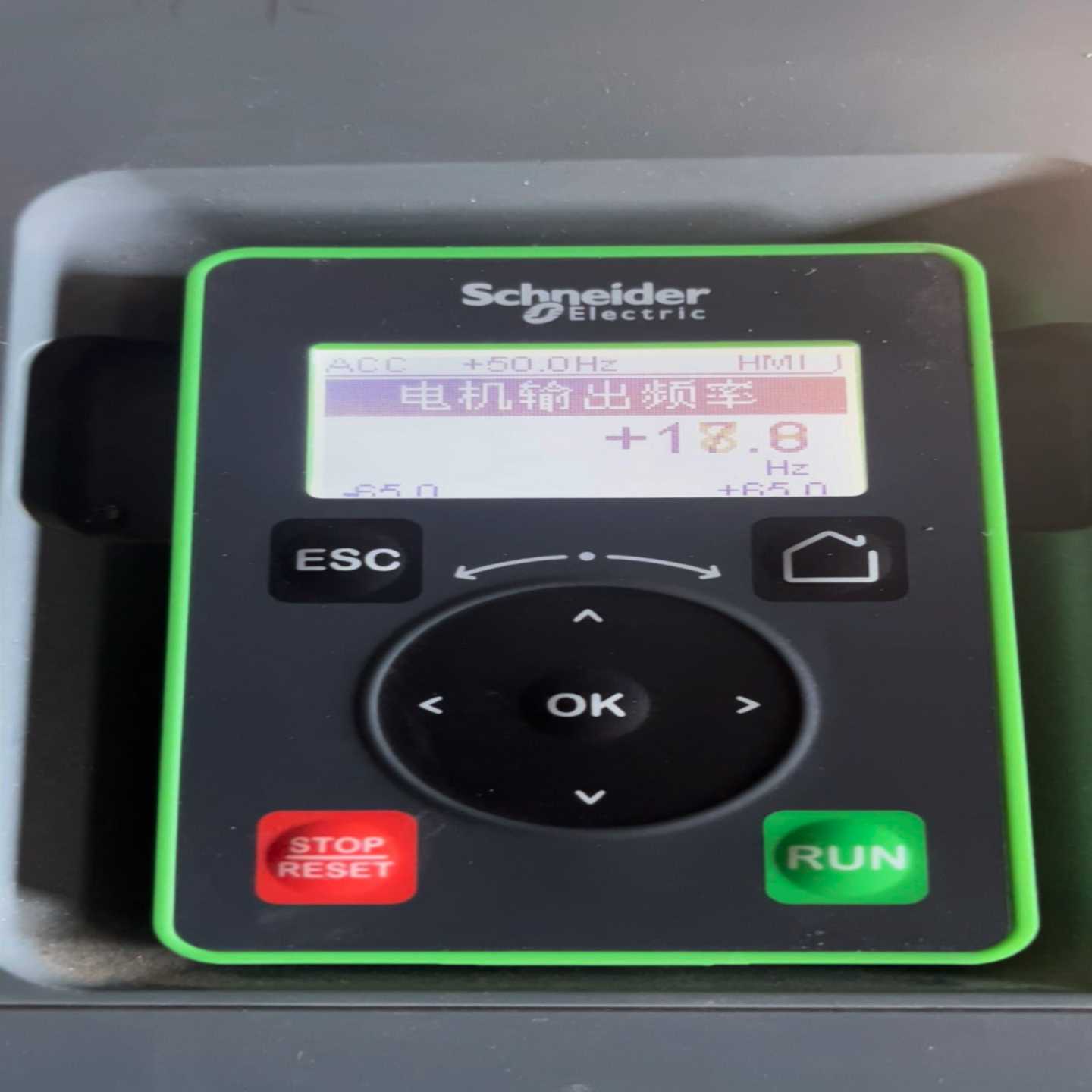 施耐德变频器Altivar610系列ATV610D22--议价商品